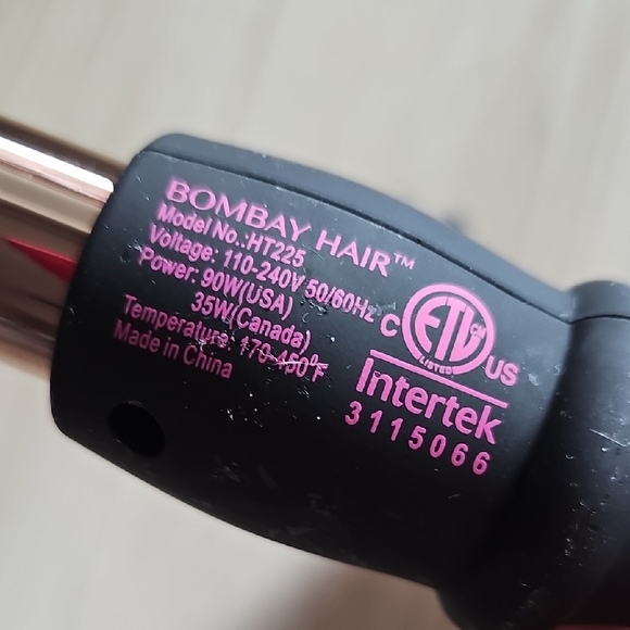 Bombay Hair 32mm 1.24 Black and Rose Gold Styling Tool - Picture 4 of 5